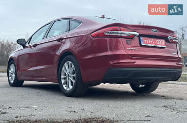 Седан Ford Fusion 2020 в Лубнах