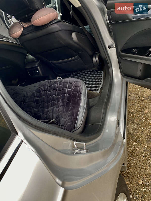 Седан Ford Fusion 2013 в Киеве