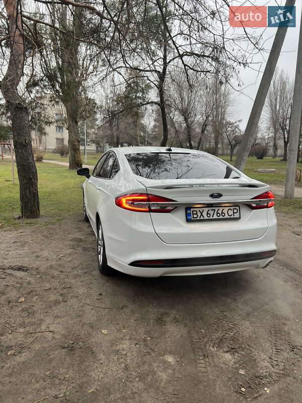 Седан Ford Fusion 2016 в Киеве