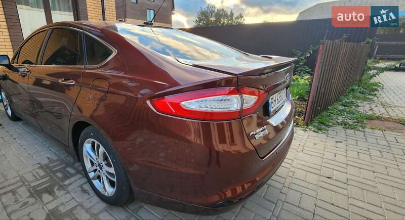 Седан Ford Fusion 2014 в Киеве
