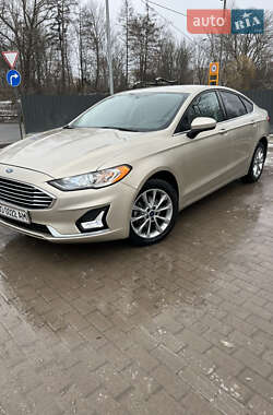 Седан Ford Fusion 2016 в Тернополі