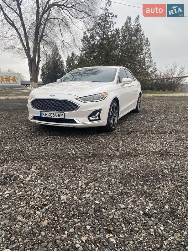 Седан Ford Fusion 2019 в Кривом Роге