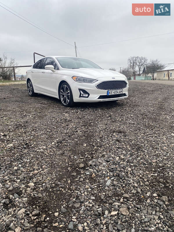 Седан Ford Fusion 2019 в Кривом Роге