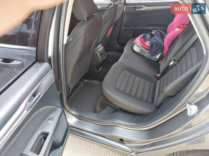 Седан Ford Fusion 2017 в Кропивницком