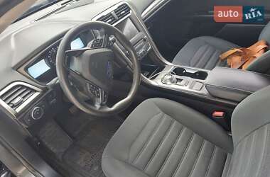 Седан Ford Fusion 2017 в Кропивницком