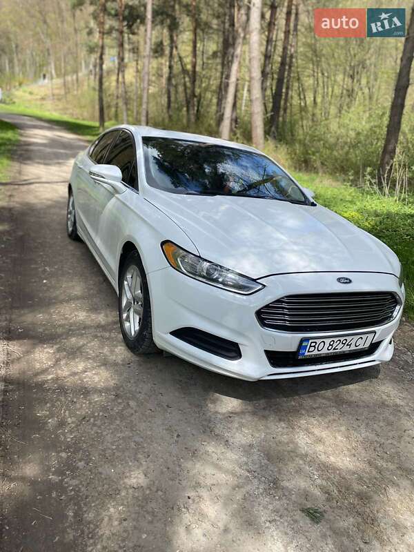 Ford Fusion 2015