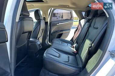 Седан Ford Fusion 2020 в 
