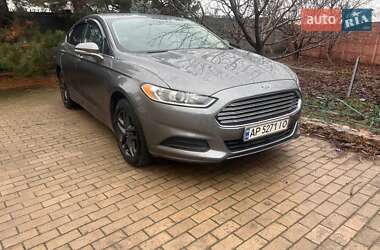 Седан Ford Fusion 2013 в 