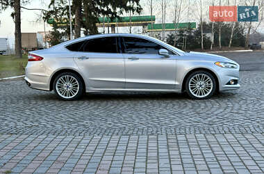 Седан Ford Fusion 2014 в Старокостянтинові