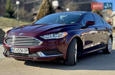 Седан Ford Fusion 2017 в Львові