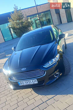 Седан Ford Fusion 2015 в Хмельницькому