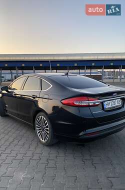 Седан Ford Fusion 2016 в Одессе