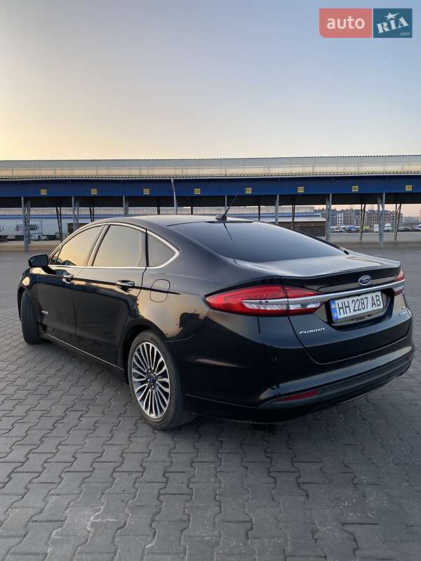 Седан Ford Fusion 2016 в Одесі