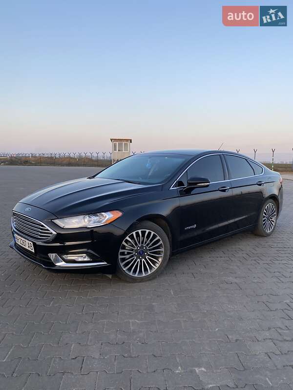 Седан Ford Fusion 2016 в Одесі