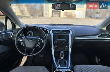 Седан Ford Fusion 2014 в Ватутино