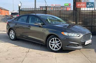 Седан Ford Fusion 2014 в Києві