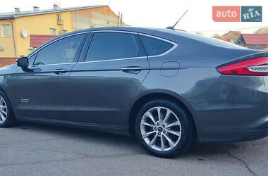 Седан Ford Fusion 2017 в Виннице