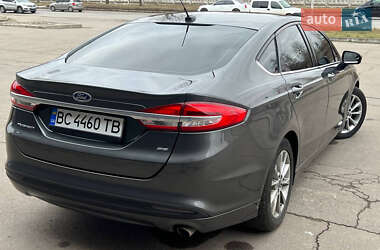 Седан Ford Fusion 2016 в Львове