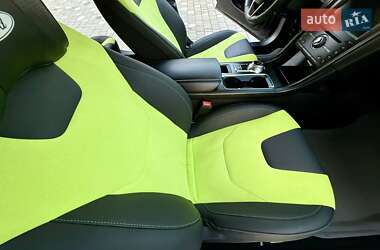Седан Ford Fusion 2017 в 