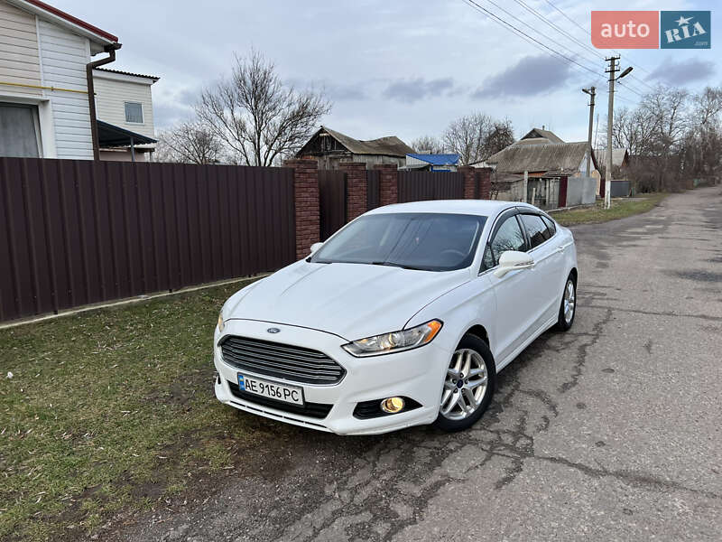 Седан Ford Fusion 2015 в Киеве