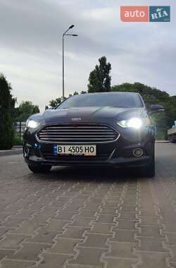 Седан Ford Fusion 2014 в Кременчуці