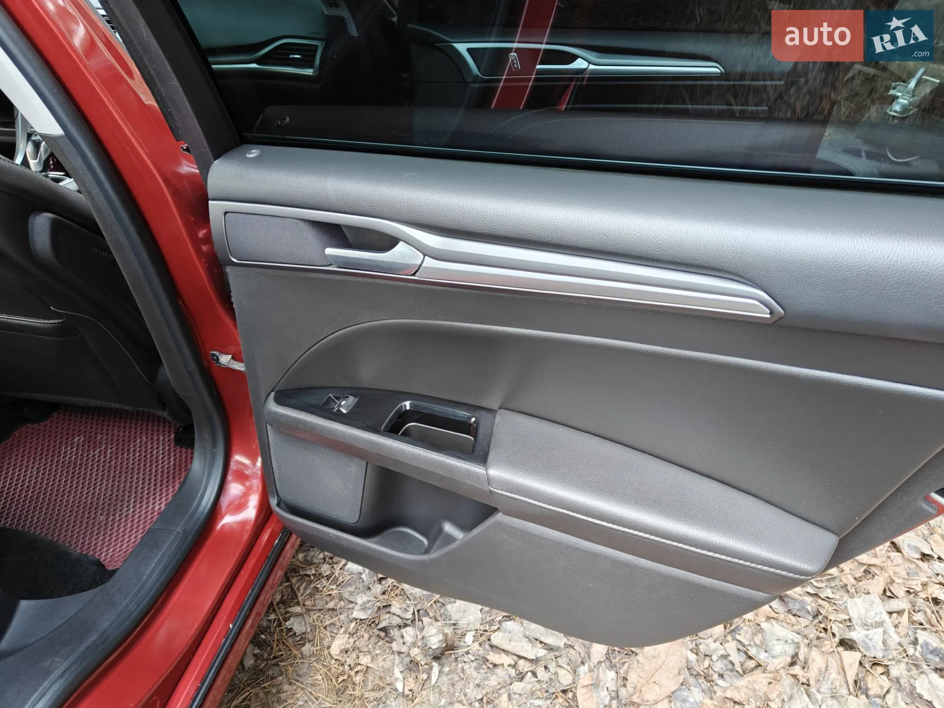 2016 Ford Fusion - мініатюра 27
