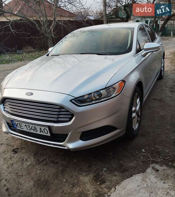 Седан Ford Fusion 2016 в Днепре