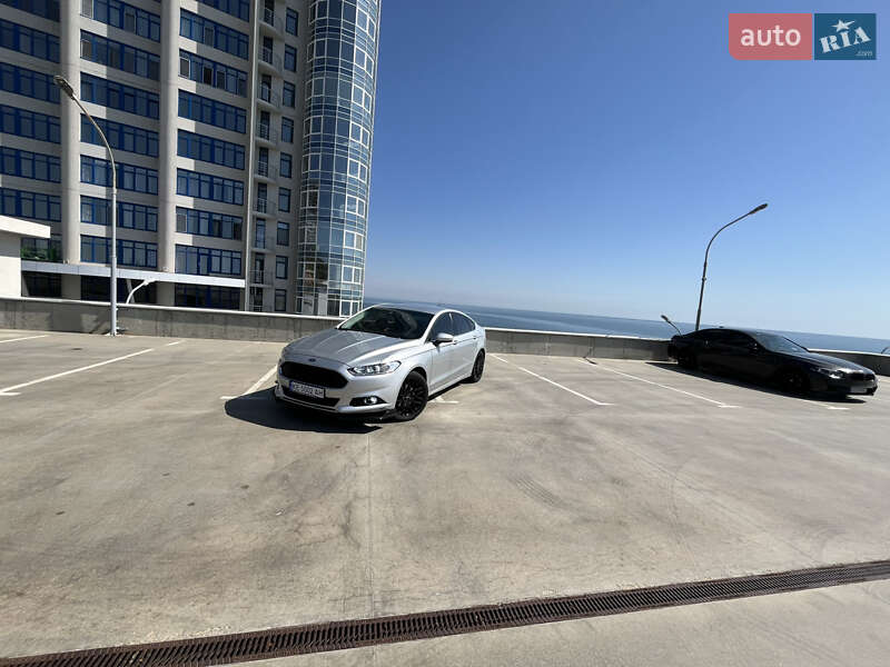 Седан Ford Fusion 2015 в Кривому Розі фото 6 Седан Ford Fusion 2015 в Кривому Розі