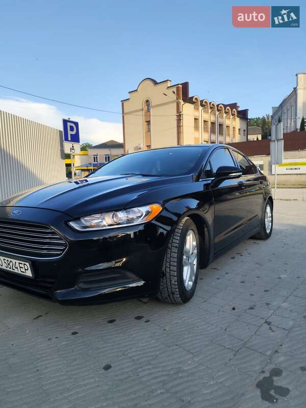 Ford Fusion 2016