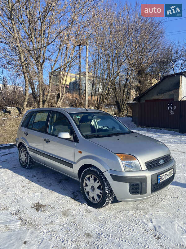 Хетчбек Ford Fusion 2008 в Василькові