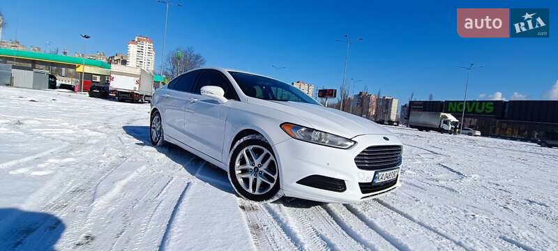 Седан Ford Fusion 2014 в Києві