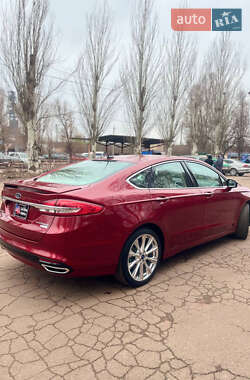 Седан Ford Fusion 2017 в 