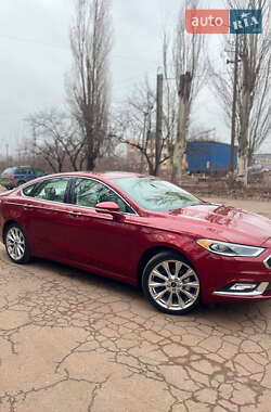 Седан Ford Fusion 2017 в 