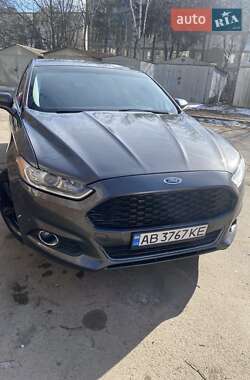 Седан Ford Fusion 2015 в Виннице