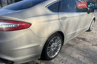 Седан Ford Fusion 2014 в 