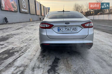Седан Ford Fusion 2014 в 