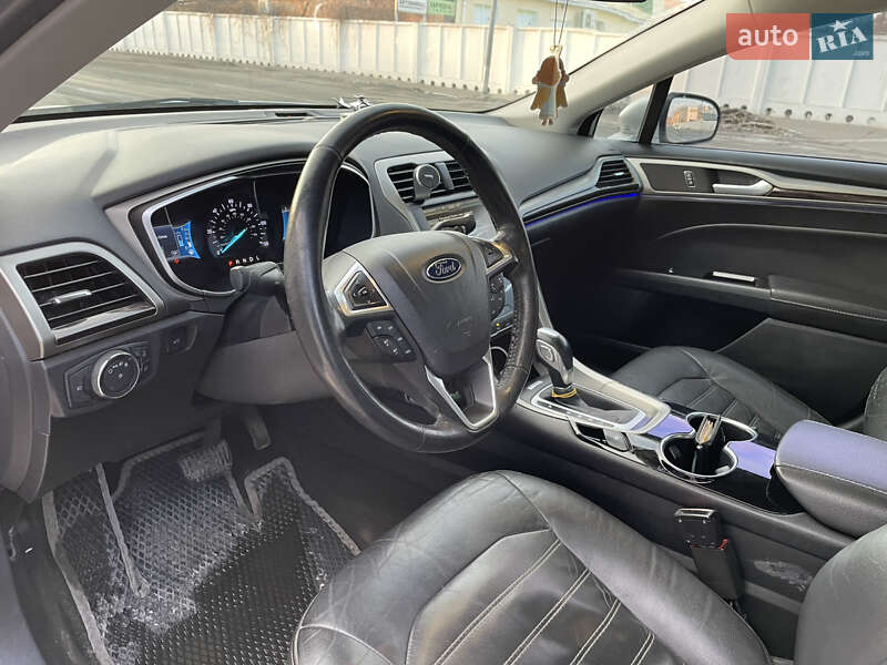 Седан Ford Fusion 2014 в Полтаві
