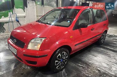 Хетчбек Ford Fusion 2004 в Рівному