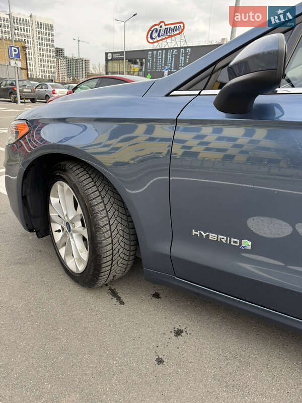 Седан Ford Fusion 2019 в Киеве