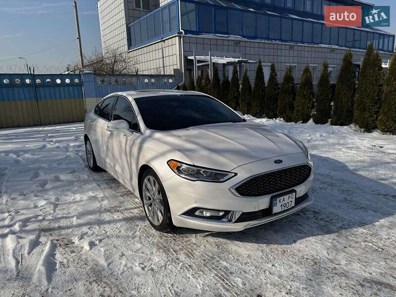 Седан Ford Fusion 2018 в Києві