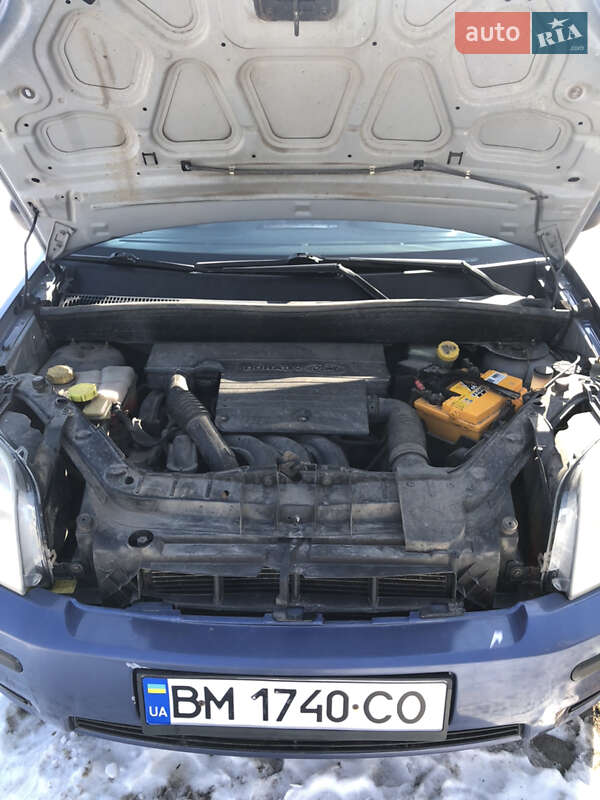 Хетчбек Ford Fusion 2005 в Сумах
