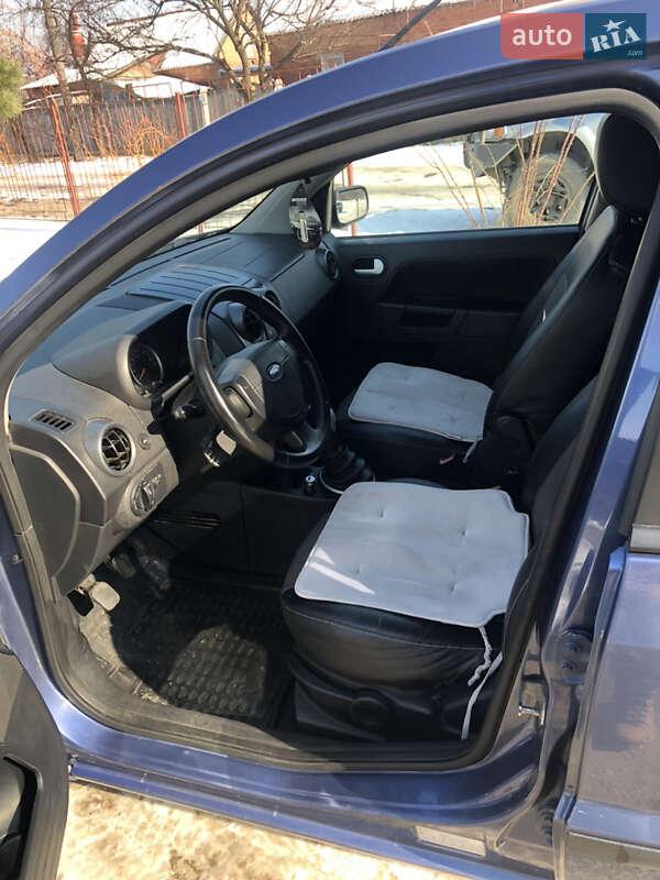 Хетчбек Ford Fusion 2005 в Сумах