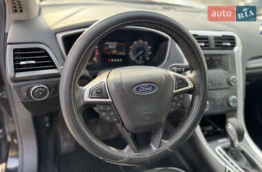 Седан Ford Fusion 2013 в Києві