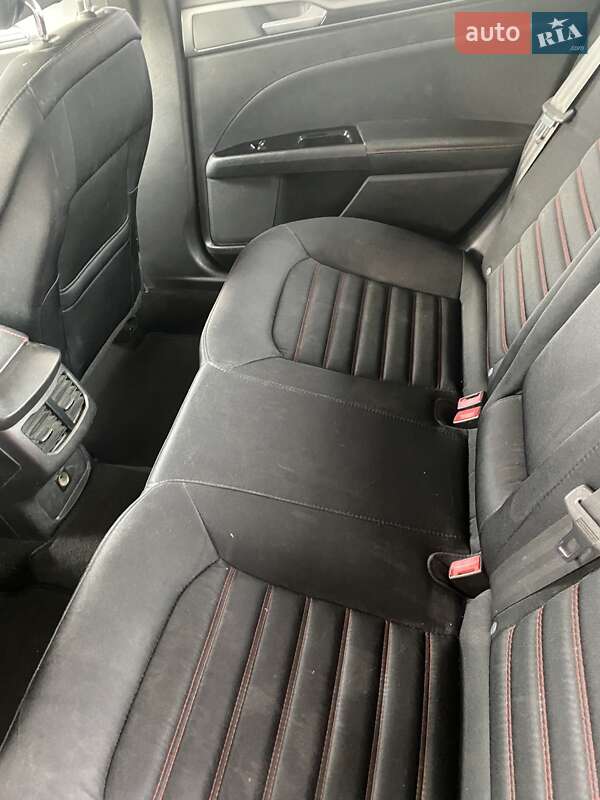 Седан Ford Fusion 2014 в Білій Церкві