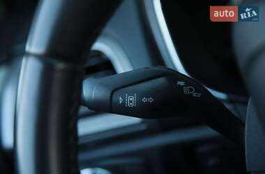 Седан Ford Fusion 2018 в 