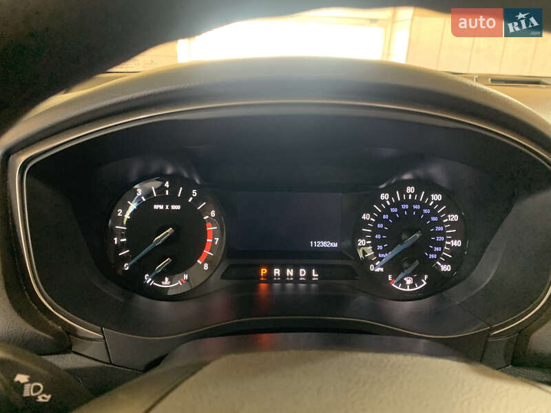 Седан Ford Fusion 2016 в Карловке
