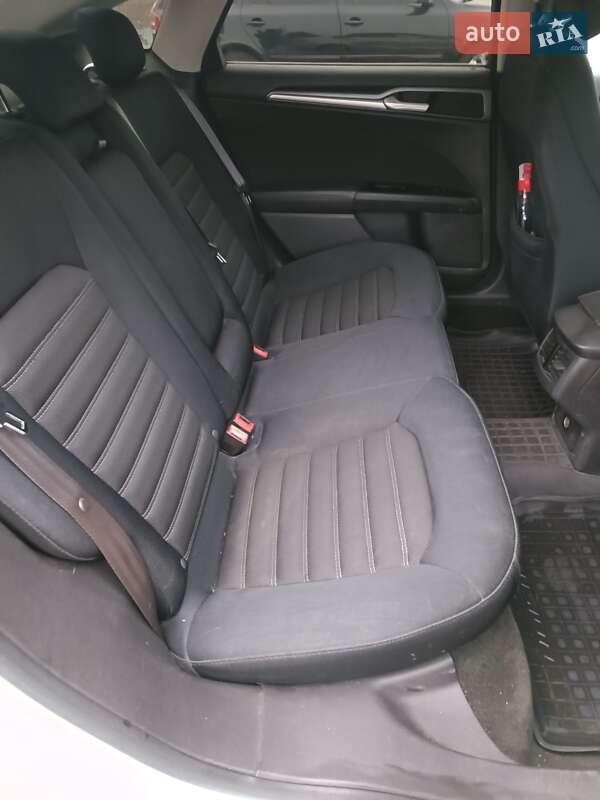 Седан Ford Fusion 2013 в Полтаве