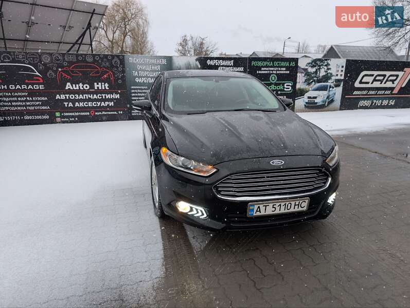 Седан Ford Fusion 2015 в Калуше