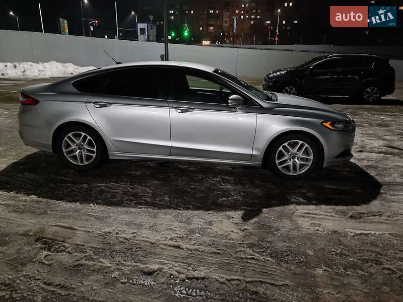 Седан Ford Fusion 2013 в Полтаве