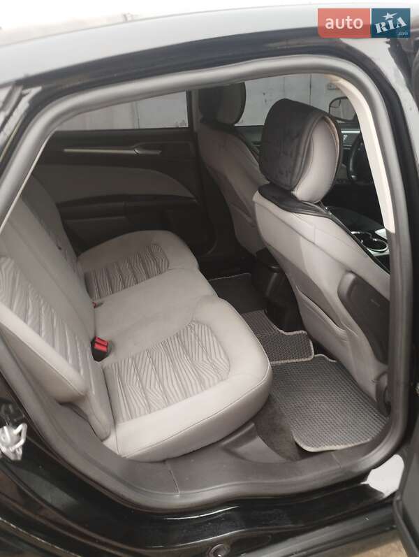 Седан Ford Fusion 2015 в Белой Церкви